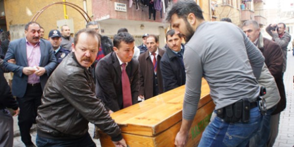 �ld���n� i�e gitmeyince ��rendiler