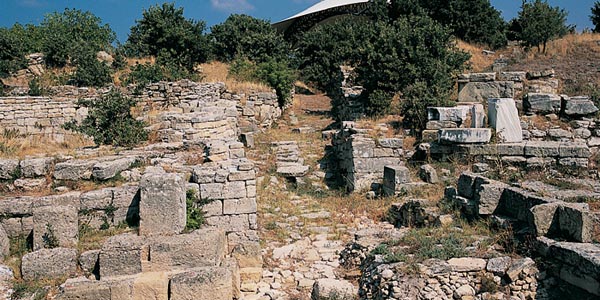 150 y�ld�r kaz� �al��mas� yap�lan Antik Kent: Troia