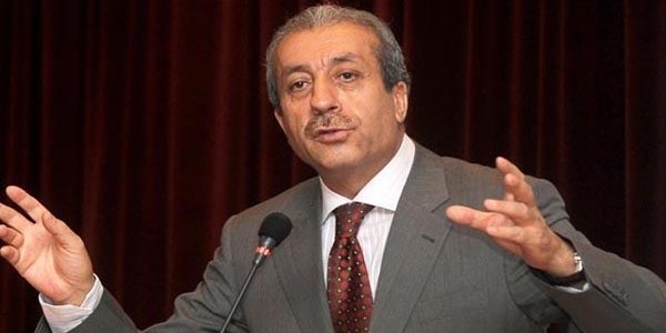 K�rm�z�-beyaz ayr��t�, et sekt�r� kar��t�