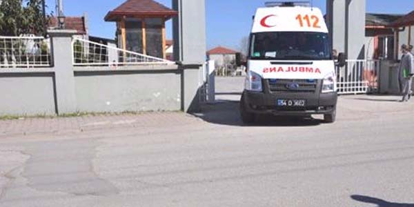 Hayvan Pazarı'nda bıçaklı kavga: 3 yaralı
