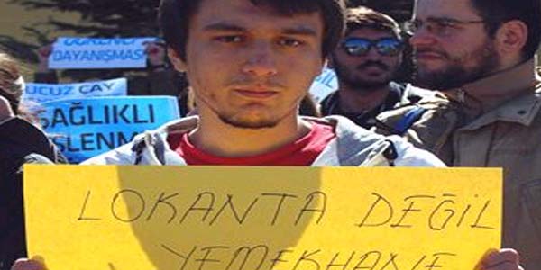 Esogü'de öğrenciler yemek zammını protesto etti
