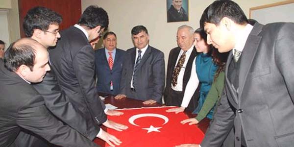 Artvin Valiliği'nde aday memurlar için yemin tören düzenlendi