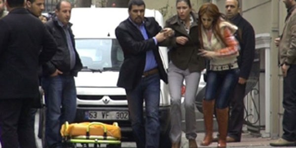 Polis, saldırganı vurarak rehineyi kurtardı/ Video