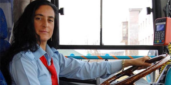 Kadınlar Günü'nde direksiyon salladı
