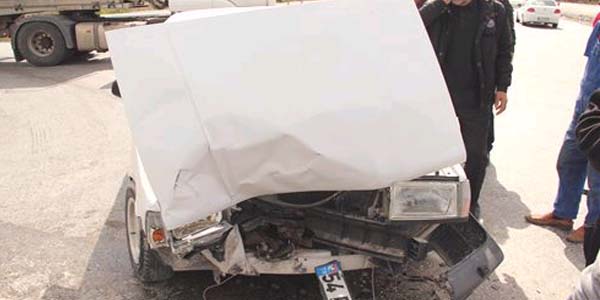 Akyazı gişelerinde trafik kazası: 1 yaralı