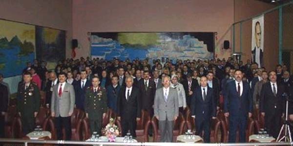 Kınalı Kuzular, mahkumlarla buluştu
