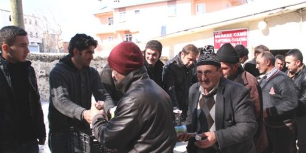 Mesai arkadaşları doktoru unutmadı