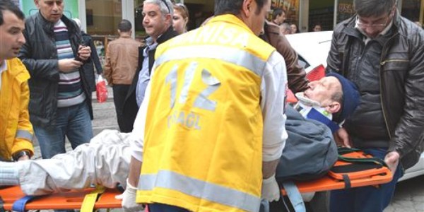 Turgutlu'da trafik kazası: 1 yaralı