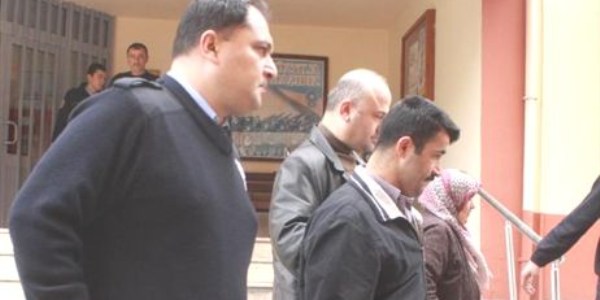 Eşekten düşüp öldüğü iddia edilen kadını, kocası öldürmüş