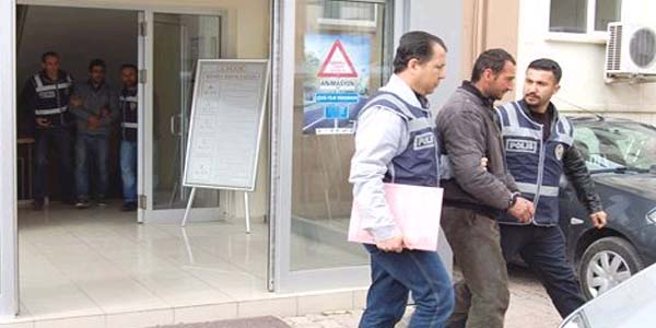 Kablo hırsızları yakayı ele verdi
