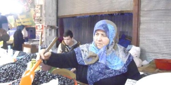 Düşürdüğü 25 bin lirayı alan kişi yakalandı
