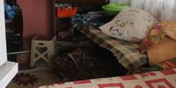 Uykuda 8 kur�unla infaz