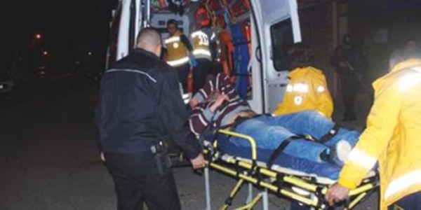 Askerden izne geldi, caddede b��akland�