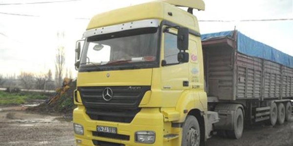 Ekmek teknesi mezar� oldu