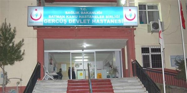 Hastanede 2. kattan düşen çocuk ağır yaralandı