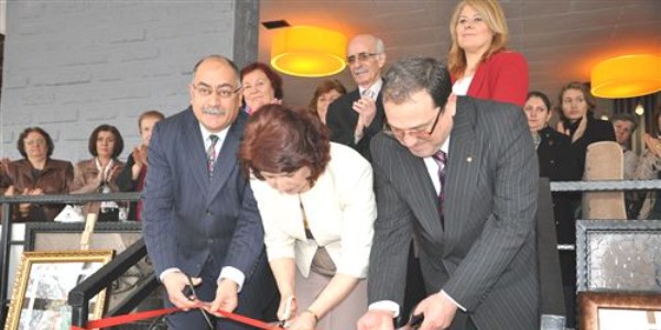 �� boyutlu resim sergisi