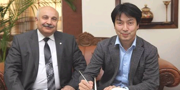 Japon akademisyenden Rektör Gönüllü'ye ziyaret