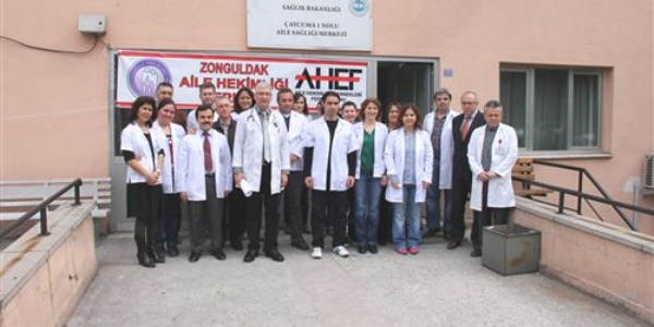 Doktorlar tıp bayramında sorunları dile getirdiler