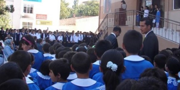 Mula'da okullar tatil