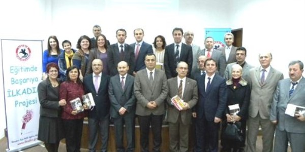 '��renen lider ��retmenler' projesi