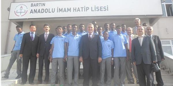 Bartın'da üç Somalili öğrenci yurttan kaçtı