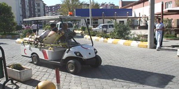 Gümüşhane Devlet Hastanesi'ne hasta taşıma aracı bağışlandı