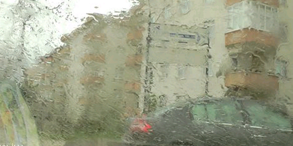 Akçakoca'da yağmur yerine çamur yağdı