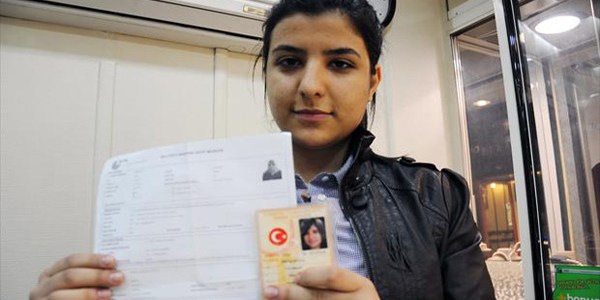 YGS giriş belgesinde annesinin resmi çıktı!