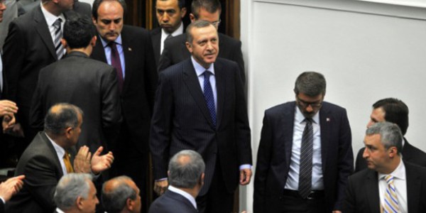 Hazırlıklar tamam, AK Parti sahaya iniyor