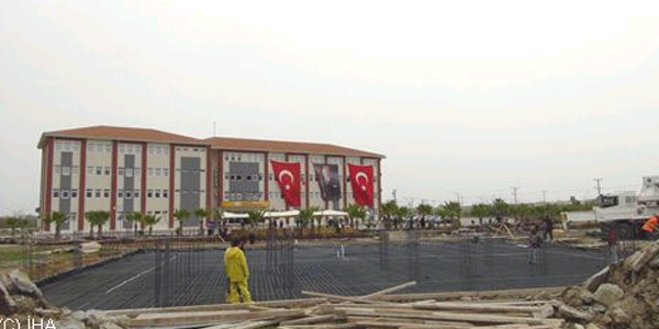 Özkan Demirçelik'ten modern öğrenci yurdu
