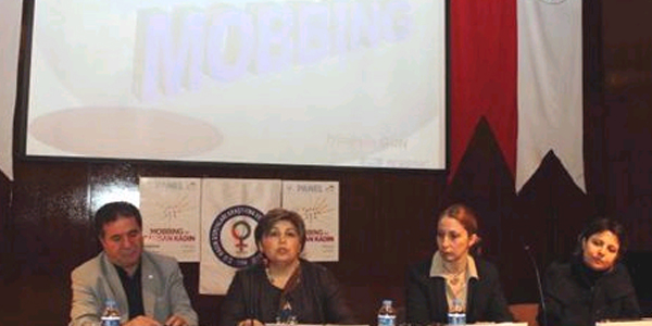 Kadınlar, kadın yönetici istemiyor