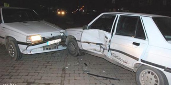 Ceylanpnar'da trafik kazas: 1 yaral