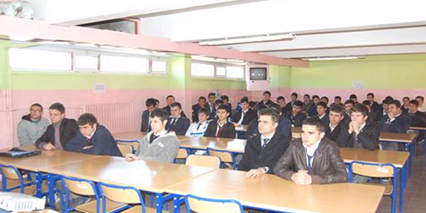 Çaycuma'da İŞKUR'dan lise öğrencilerine seminer