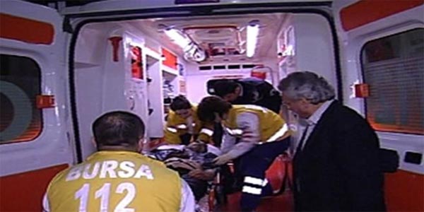 Tüfeğini temizlerken kendini vurdu