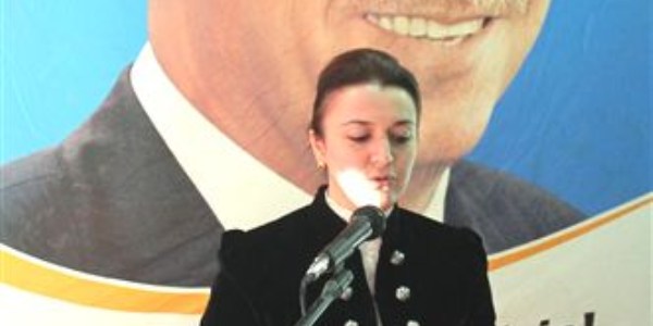 AK Parti Pınarbaşı Kadın Kolları'ndan konferans