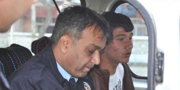 Emekli polisin evini soydu, kaçarken yine emekli polise yakalandı