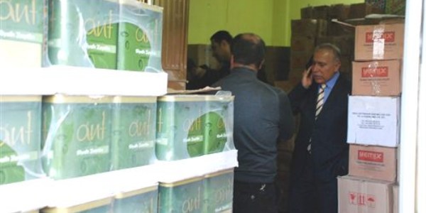 Şanlıurfa'da 10 ton sahte bal ele geçirildi