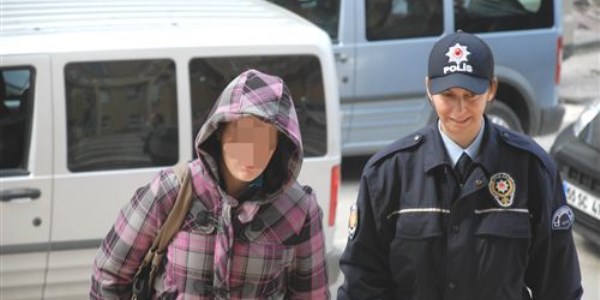 Çalıştığı iş yerini soyan genç kız serbest