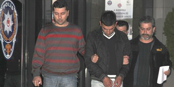 Cezaevinden kaçtı, 9 otomobil çaldı