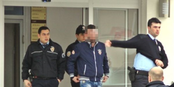 H�rs�zl�k zanl�lar� uyu�turucu alemi yaparken yakaland�