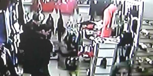 Aile boyu h�rs�zl�k kamerada