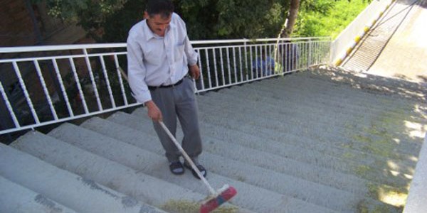 Okullara 40 bin lira 'kayıt dışı' cezası