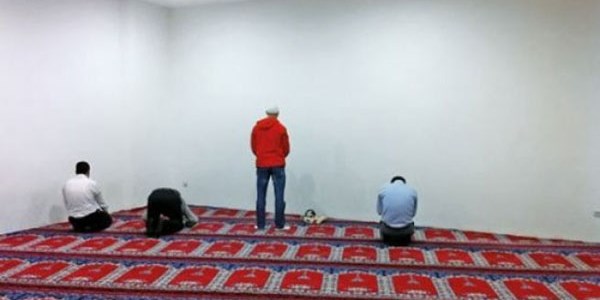 İlçe MEM'den okularda ibadet yerleri hazırlayın yazısı