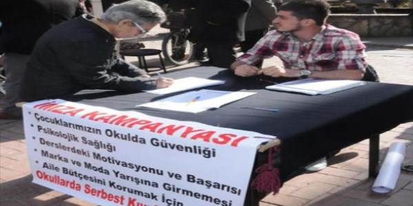 'Okullarda serbest kıyafet'e karşı imza kampanyası
