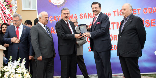 Öğretmen okulu açılışında güldüren diyaloglar