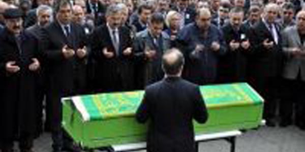 Kalp krizinden ölen valilik personeli için tören