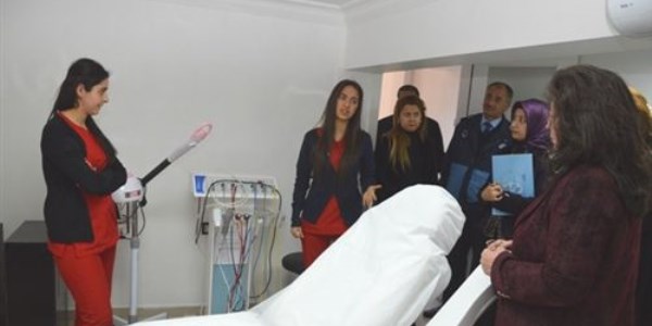 Kocasinan g�zellik salonlar� denetlendi