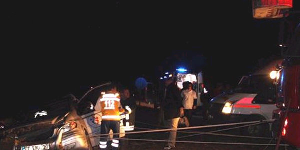 YİBO proje ekibi trafik kazası geçirdi: 6 yaralı