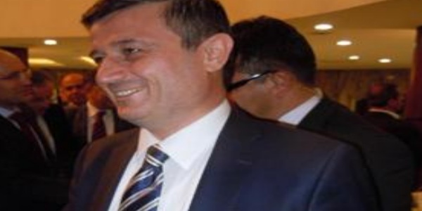 Batman Valisi Arslan Kürtçe öğreniyor