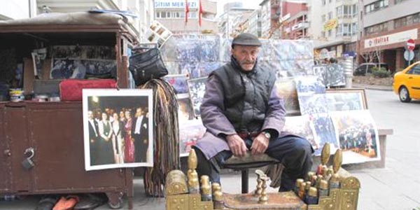 6 yaşında kamyon sırtında Ankara'ya geldi..
